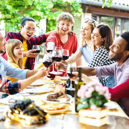 Camping Le Val De Cesse *