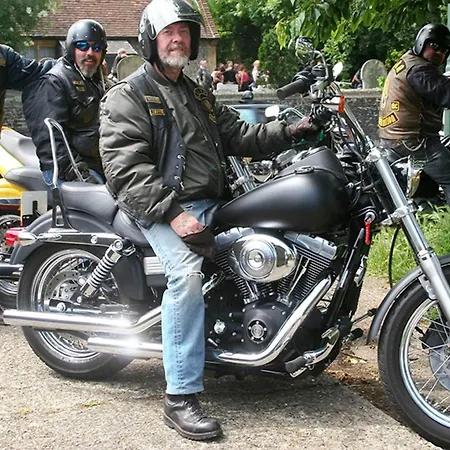 Camping Le Val De Cesse *