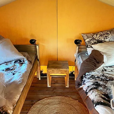 Campingplads Le Val De Cesse *