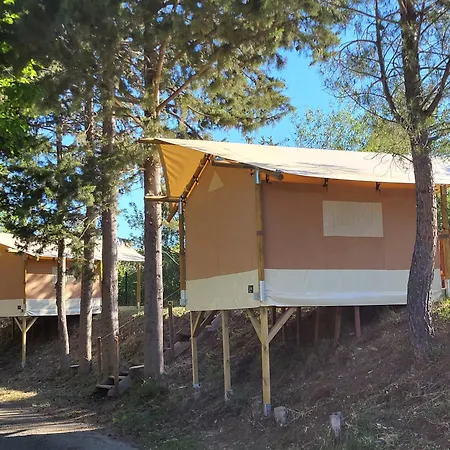 Le Val De Cesse Campingplads