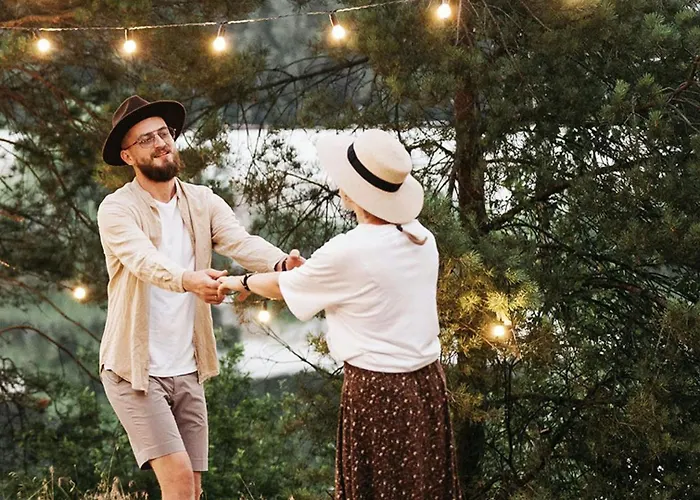 Le Val De Cesse * Mirepeisset