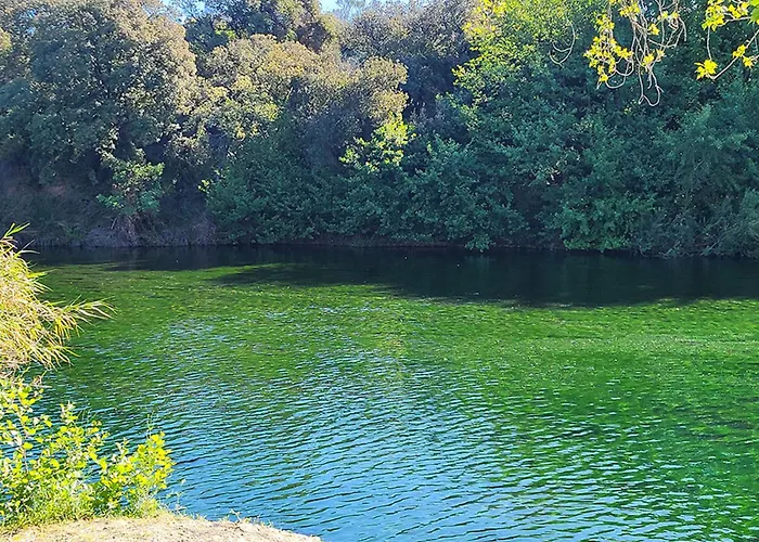 Kemping Le Val De Cesse Mirepeisset